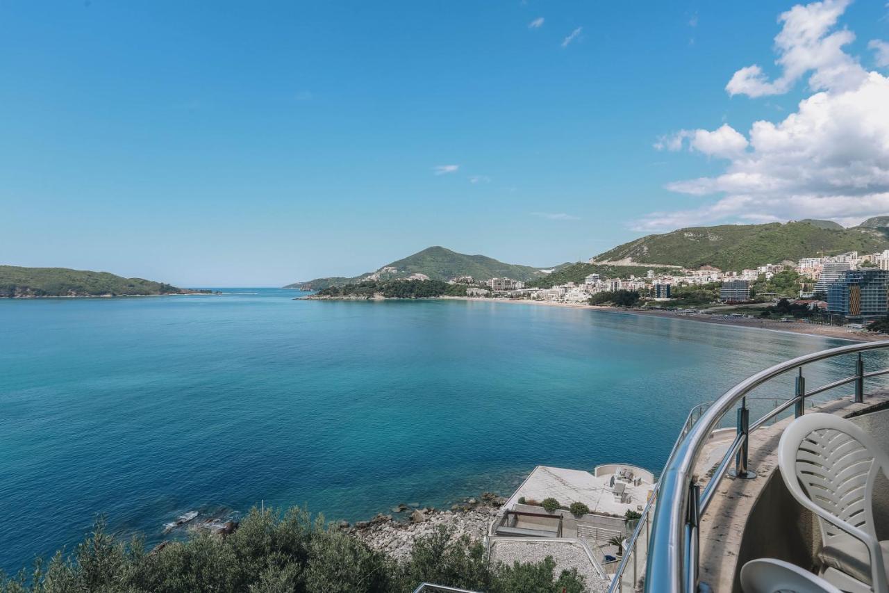 Apartment Near Ponta Nova Of Rafailovici Bečići エクステリア 写真