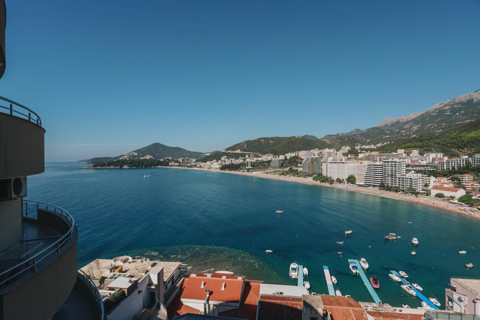 Apartment Near Ponta Nova Of Rafailovici Bečići エクステリア 写真