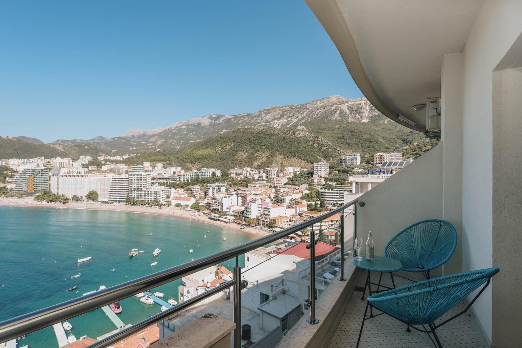 Apartment Near Ponta Nova Of Rafailovici Bečići エクステリア 写真