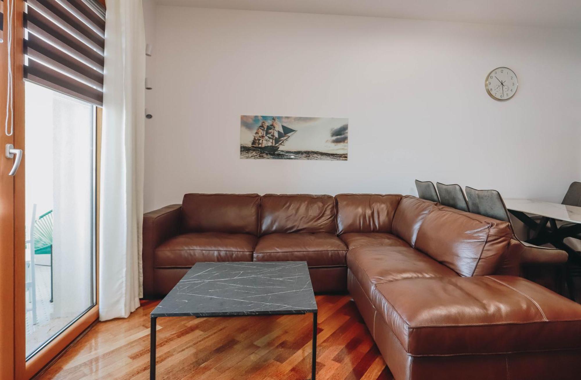 Apartment Near Ponta Nova Of Rafailovici Bečići エクステリア 写真
