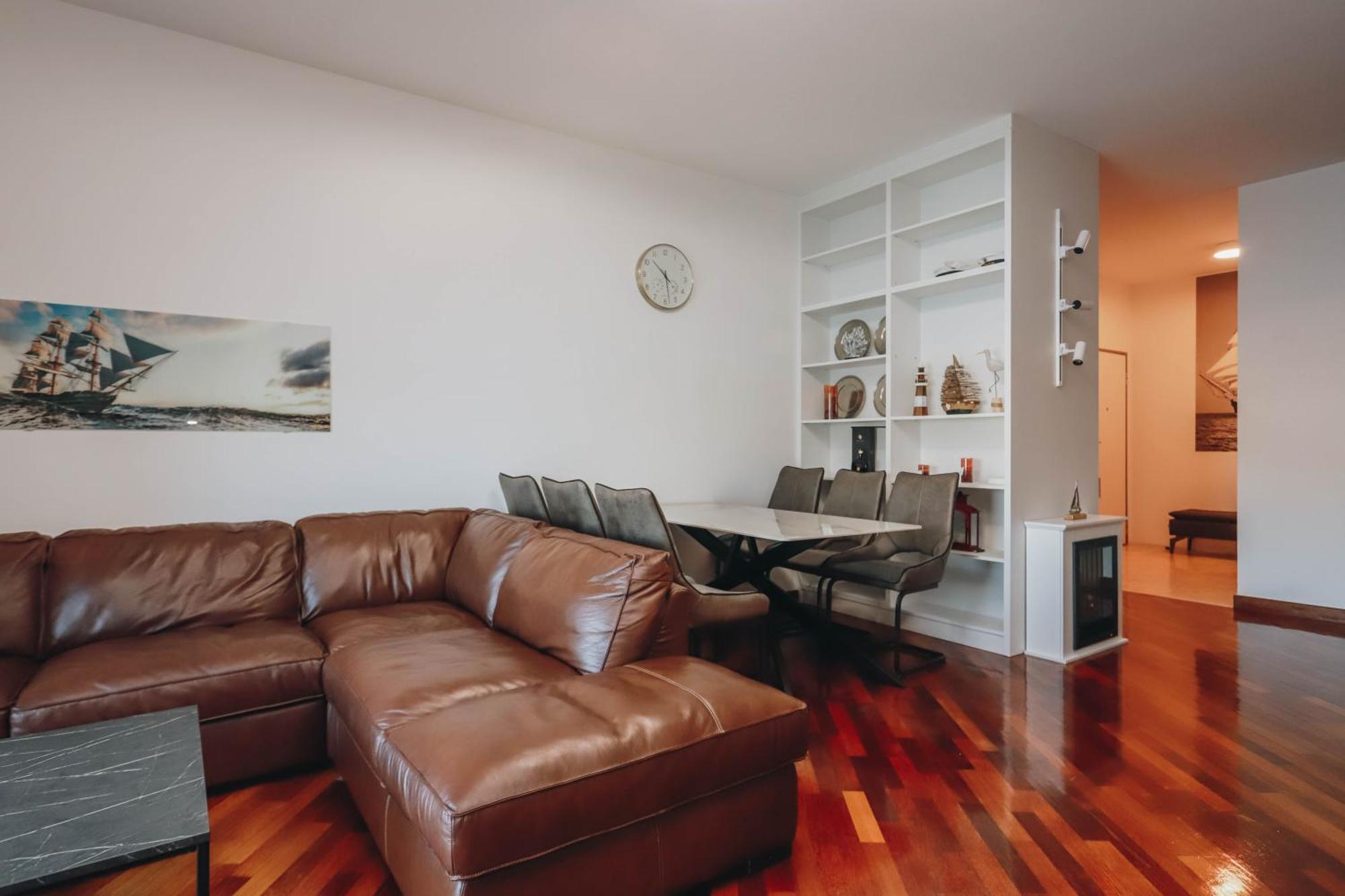 Apartment Near Ponta Nova Of Rafailovici Bečići エクステリア 写真