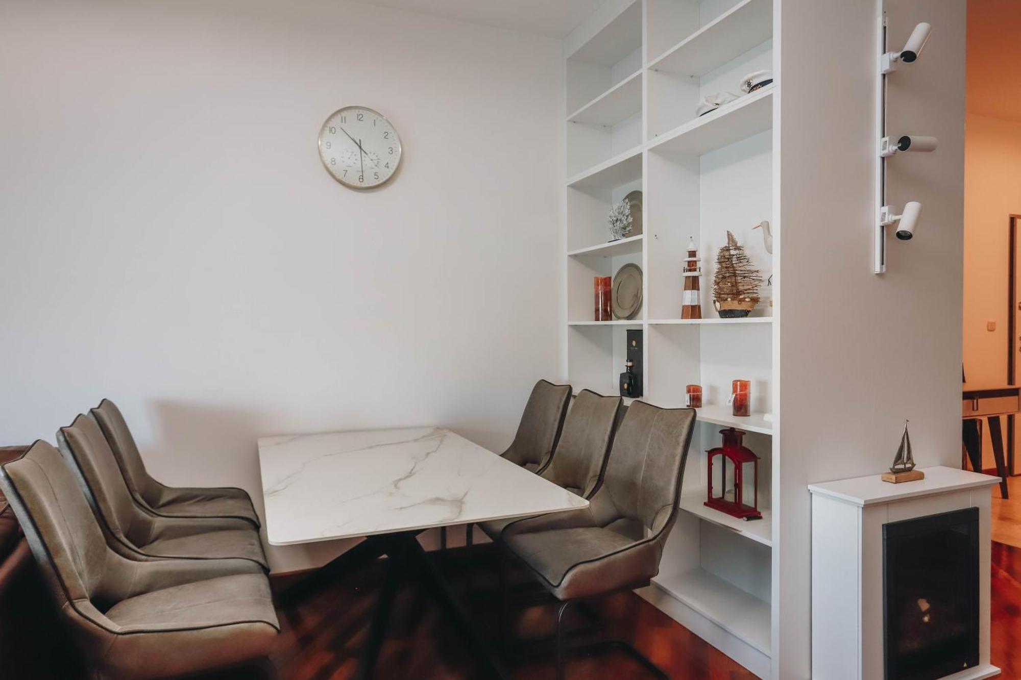 Apartment Near Ponta Nova Of Rafailovici Bečići エクステリア 写真