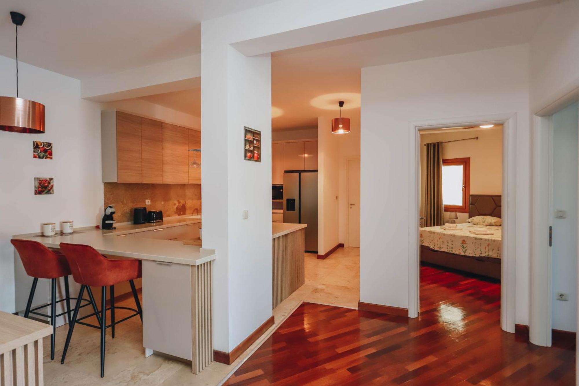Apartment Near Ponta Nova Of Rafailovici Bečići エクステリア 写真