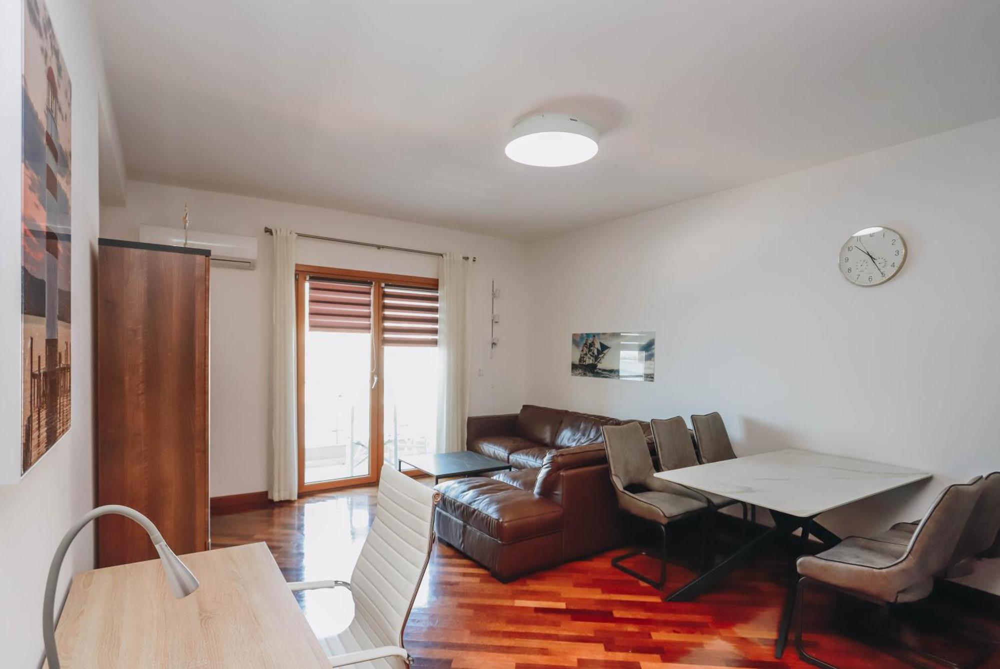Apartment Near Ponta Nova Of Rafailovici Bečići エクステリア 写真